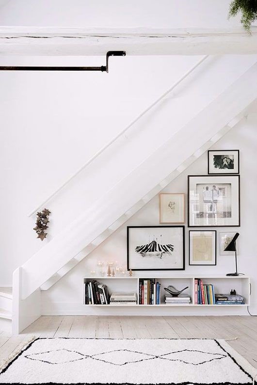 staircase-shelving