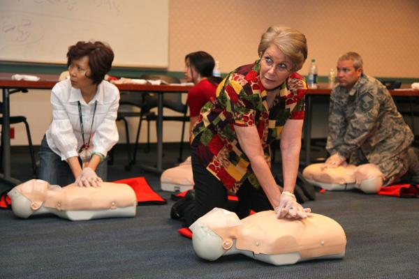 First aid training program at work – The top three benefits to unlock 1