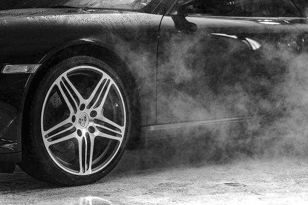 Things to Remember to Lower Down the Cost of Car Repairing 2 garage 1837335 960 720