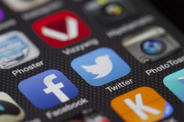 5 Blogging Trends to Keep You On the Top in 2019 4 social media