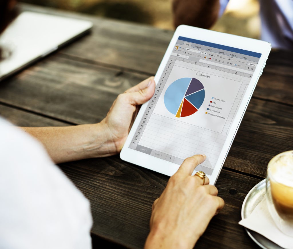 7 Vital Things to Consider Before Opening an Online Store 1 online store