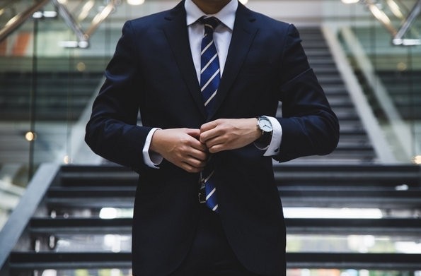 What Are Some Great Money Making Ideas Online That Actually Work? 1 businessman