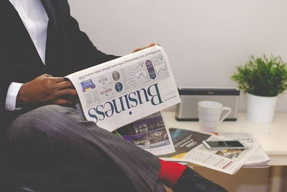 The 4 Rules for Being a Successful Entrepreneur 1 Hombre De Negocios, Periódico, Negocio