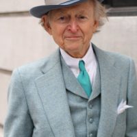 8 Random Facts About Tom Wolfe