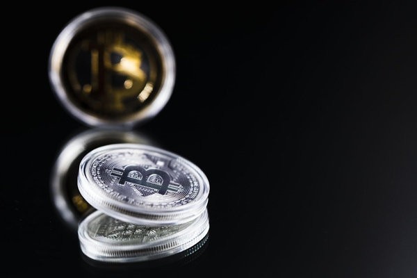 Crypto currencies bitcoin crypto trading token wallet
