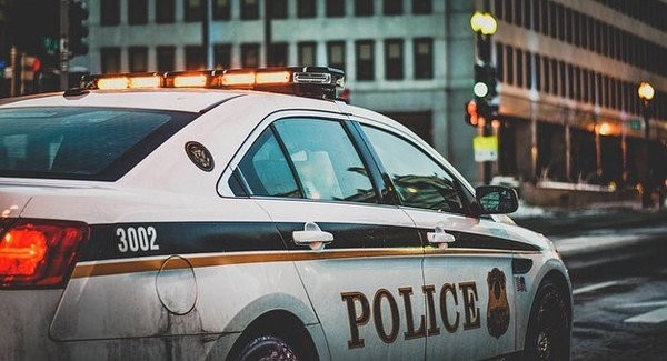 Should I Call The Police For Fender-Bender Car Accident With No Injuries? 1 car accident