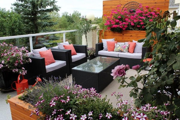 Creative Balcony Garden Ideas For Your Beautiful Home 1 creative balcony garden ideas