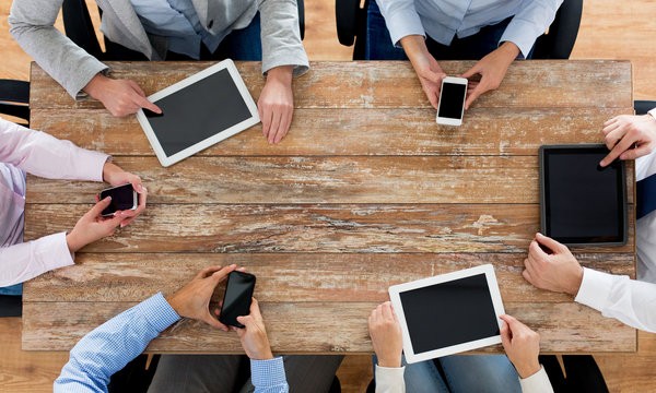 9 Ways Technology Helps Businesses Grow in Digital Age 1 digital age