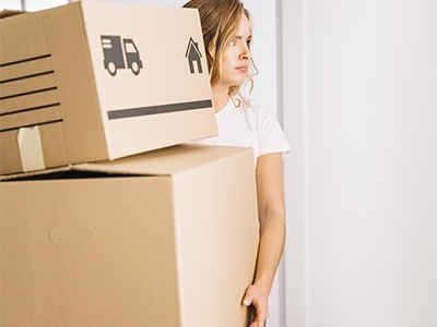 Benefits of Hiring a Moving Company 1 moving company