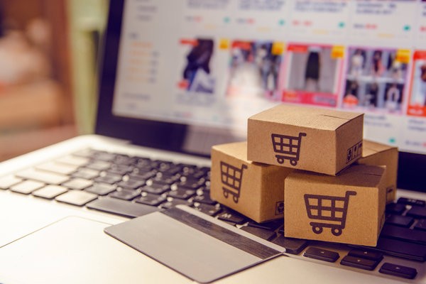 holiday ecommerce solutions