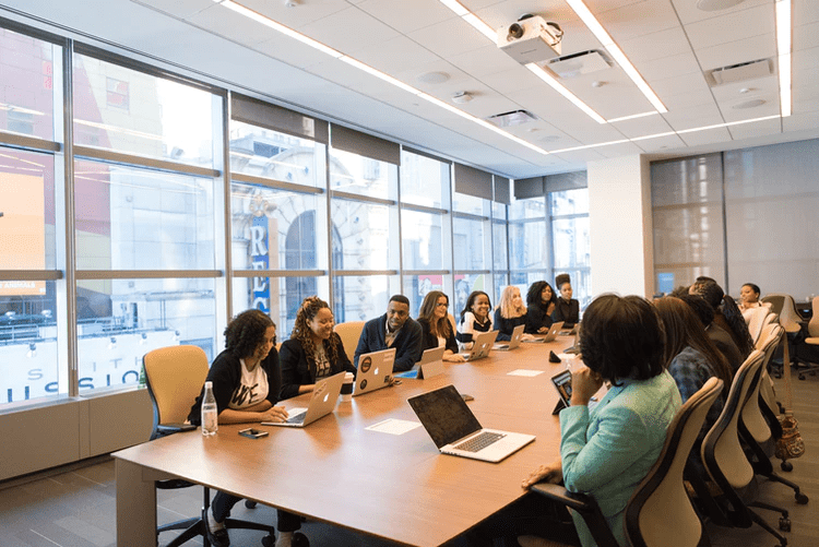 Advantages Of Hiring A Bookkeeping Service 2 good bookkeeping service
