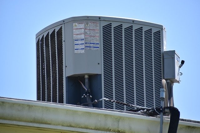 Why Your Commercial Space Needs a Professional HVAC System 2 Air Conditioner