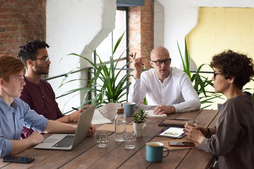 How to Impress Your Business Competition Every Time 2 conversation etiquette