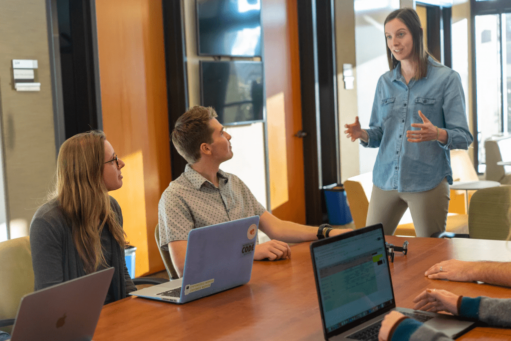 Top Ways to Improve the Internal Communication in Your Company 2 regular training