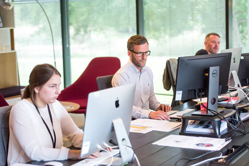Reasons Why Every Business Needs IT Support Services 1 IT support services