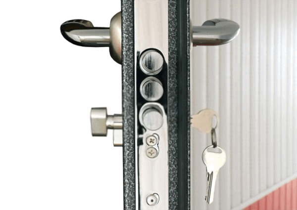 Door Locks- The Perfect Asset For Enhanced Security Of Your Home 2 door lock system