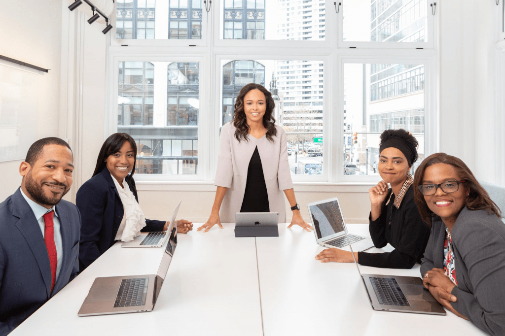 The 7 Must-Dos To Better Manage Your Employees 1 Manage Your Employees