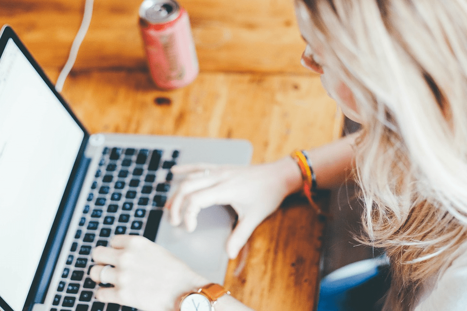 How To Have A Memorable Visual Identity Of Your Company: Designer Tips 1 Visual Identity