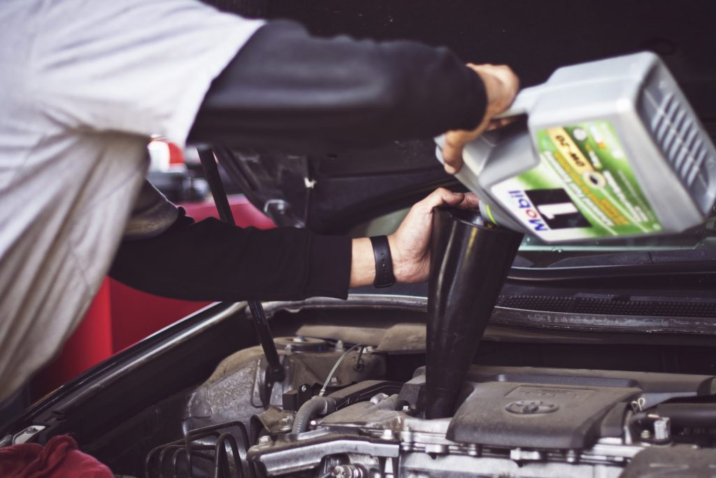 10 Automotive Components Every Vehicle Owner Should Know About 2 hydraulic fluid