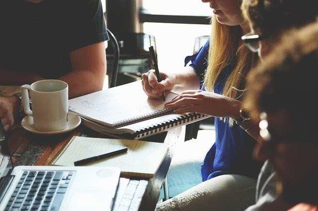 Pro Tips For Company Owners: How To Boost Performance 2 encourage employees