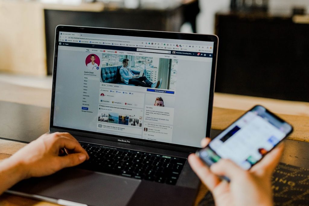 How To Effectively Use Social Media To Advertise Your Business 2 identify your audience