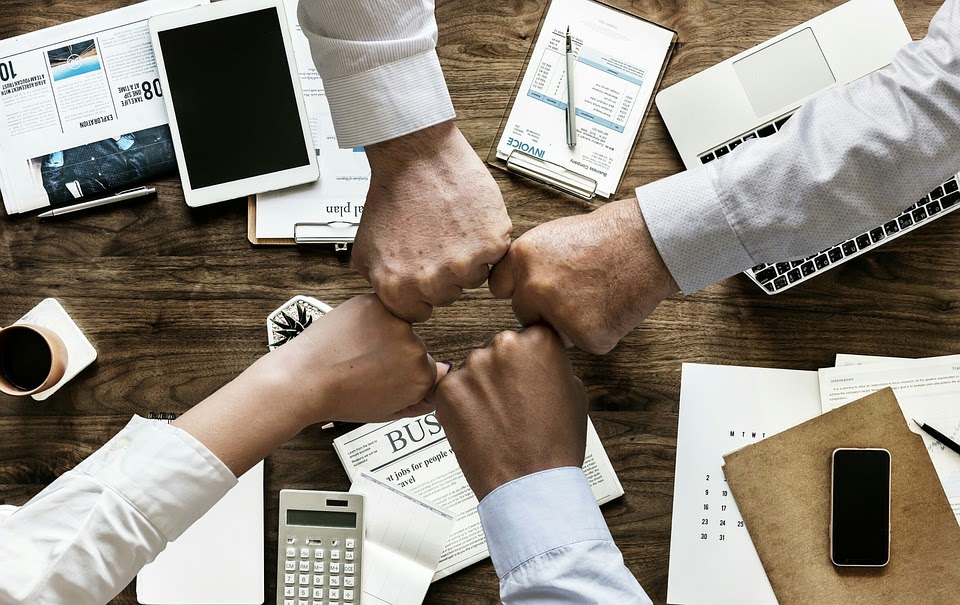 6 Tips To Help Make Your Business Successful 1 teamwork