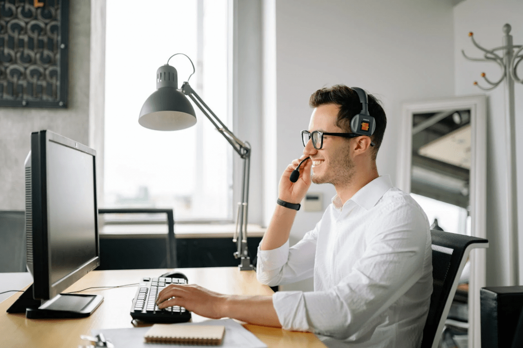 Top Ideas For Businesses Who Want To Offer Great, Yet Affordable Customer Service 2 Customer Service