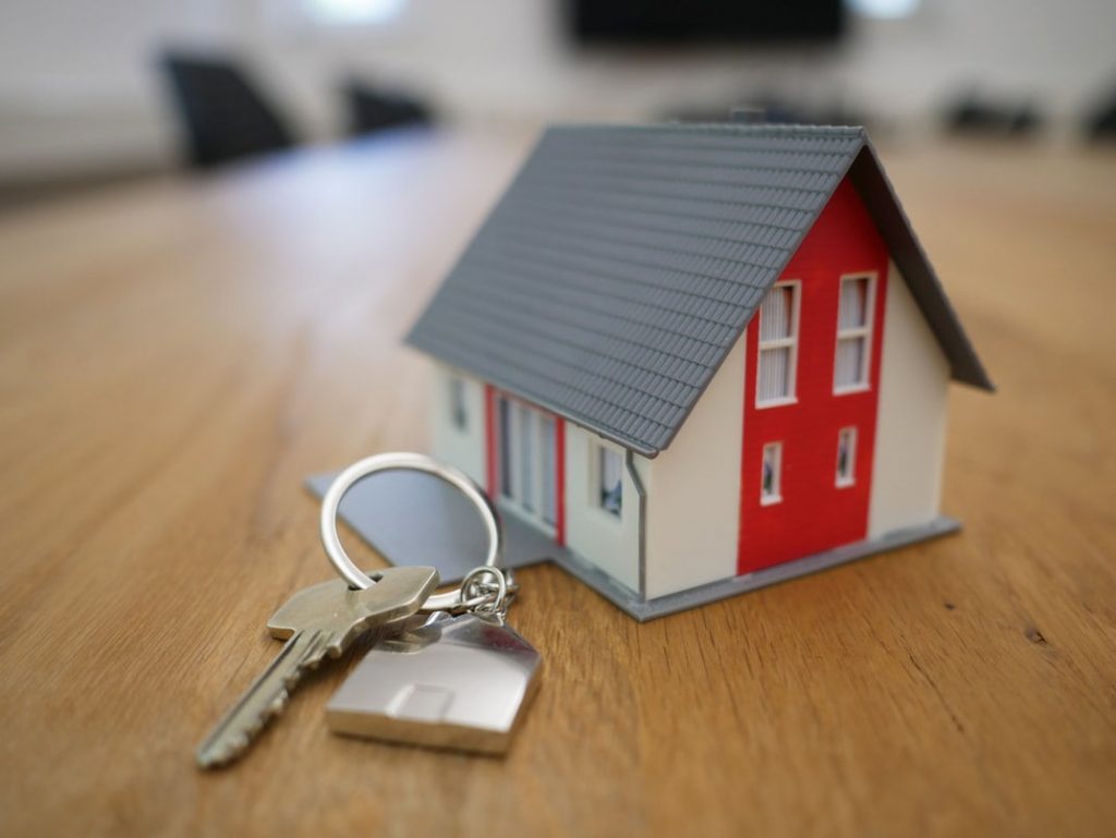 Ways To Get Real Estate Owners And Buyers To Connect More Easily 1 real estate