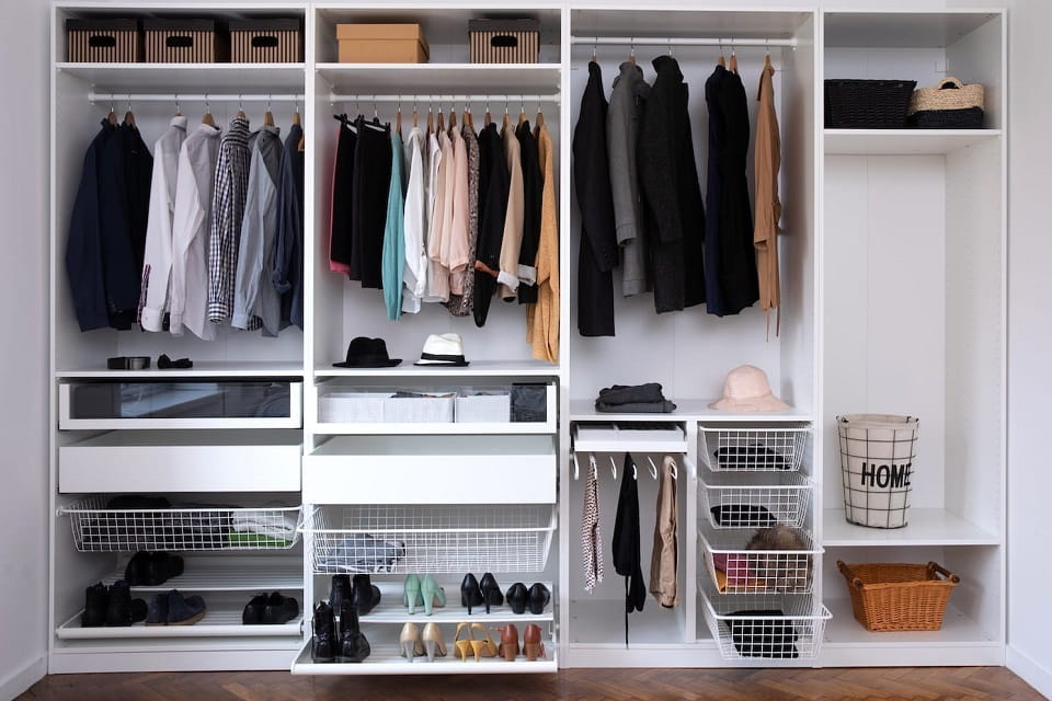 What Should You Do With Your Summer Clothes During Winter? 1 summer clothes