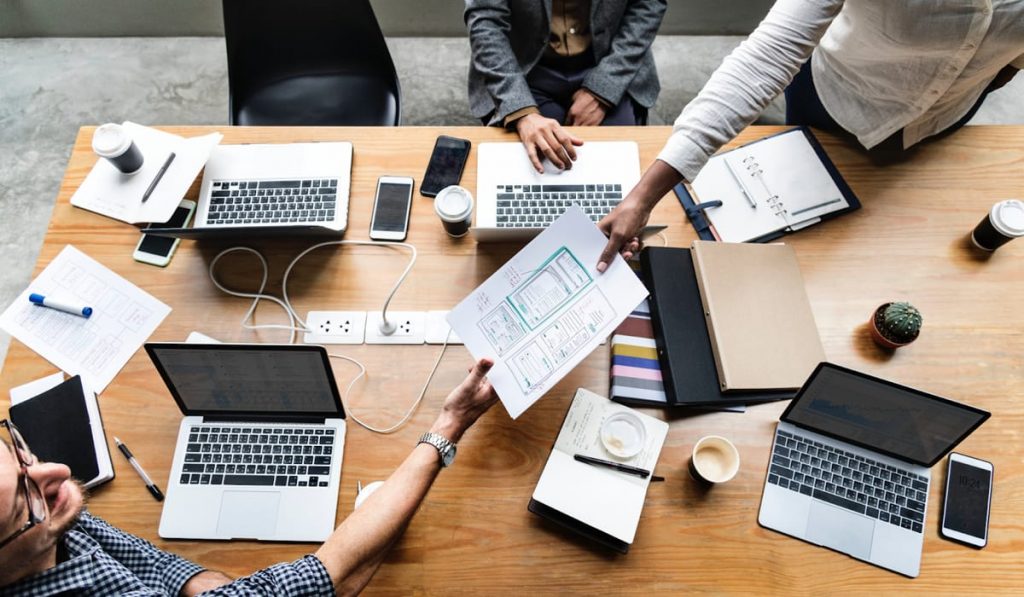 What Makes e-Commerce Business Grow? 10 Tips for faster Growth 2 upselling