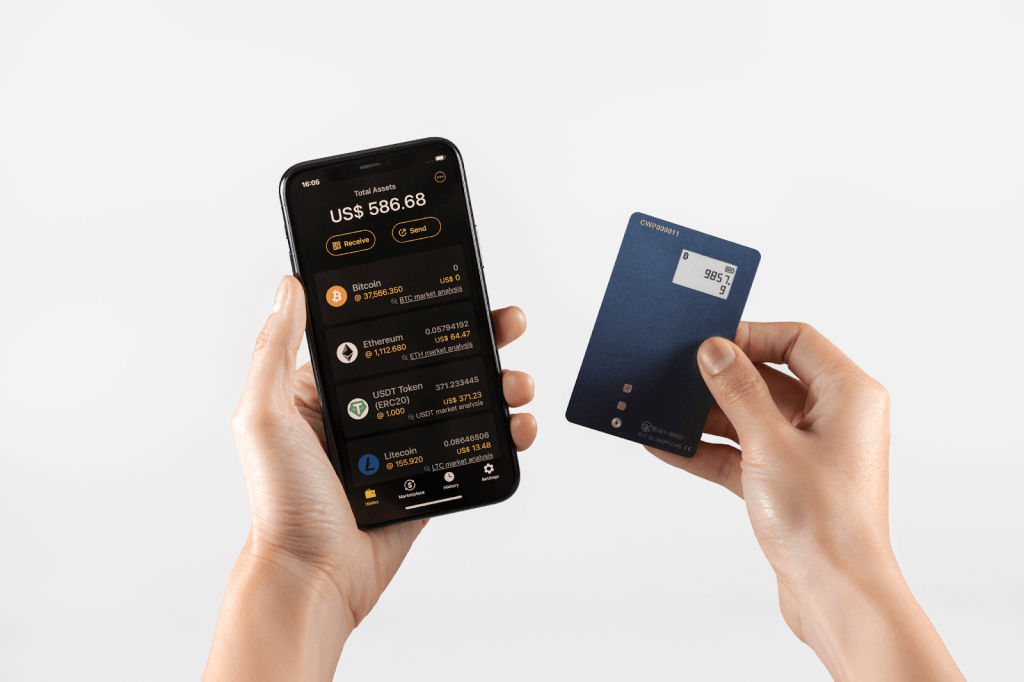 Hardware wallets. Comparing CoolWallet with Ledger and Trezor 2 coolwallet