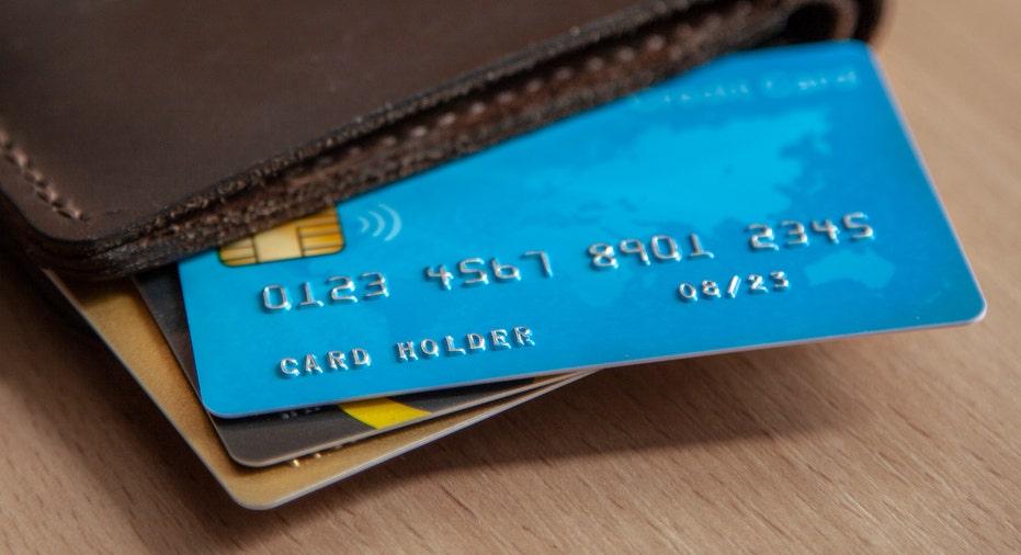 Staying Safe from Credit Card Fraud: Understanding How It Works 1