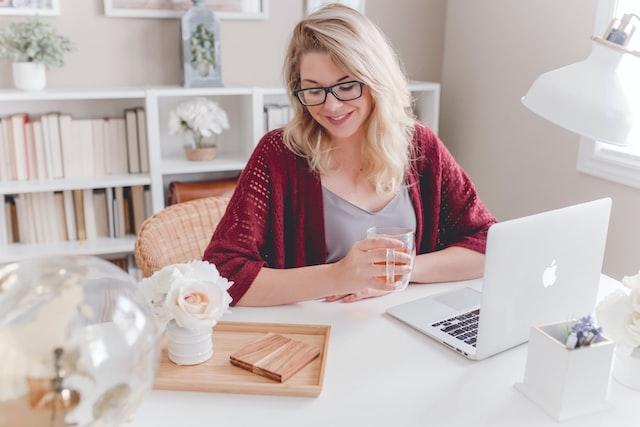 Best Jobs for Stay at Home Moms 2 young woman sitting in a home office
