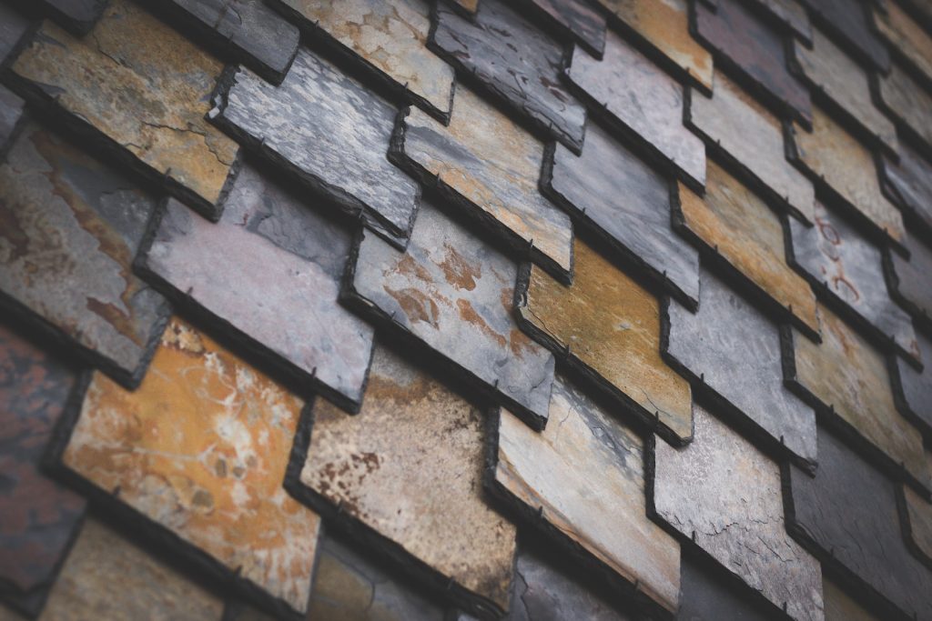Will Your Slate Tiles Change Colour After Sealing? 1 brown and gray bricks