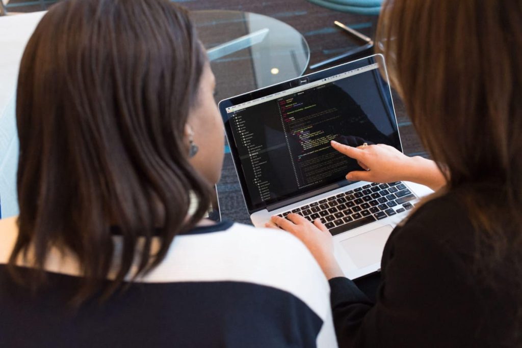 Closing the Gender Gap in Tech: Empowering Women for Success 1