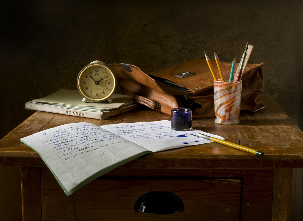 Why Are Assignment Writing Services Getting Popular? 2 Submit the Assignment Within the Deadline