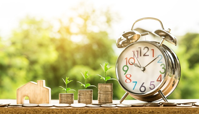 Financial Spring Cleaning: 3 Simple Ways to Declutter Your Finances 1 Declutter Your Finances
