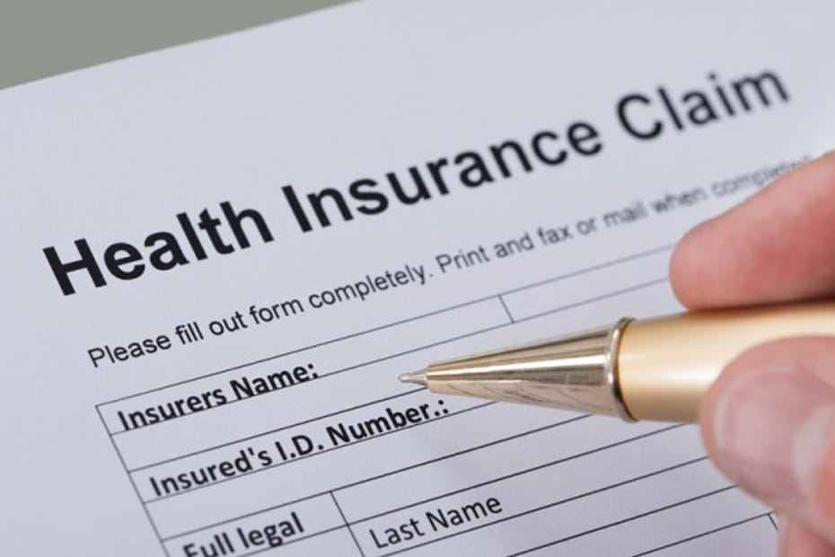 How to Submit a Health Insurance Claim While Travelling? 1 Health Insurance Claim