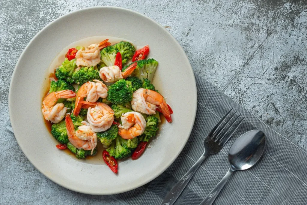 The 2025 Plate: Simple Tweaks for Better Nutrition 1 Better Nutrition