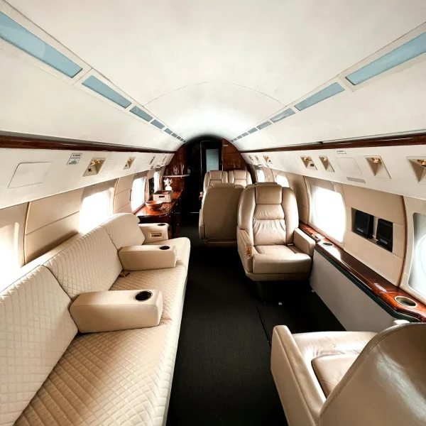 The Ultimate Checklist for Booking a Private Jet Charter For Your Business