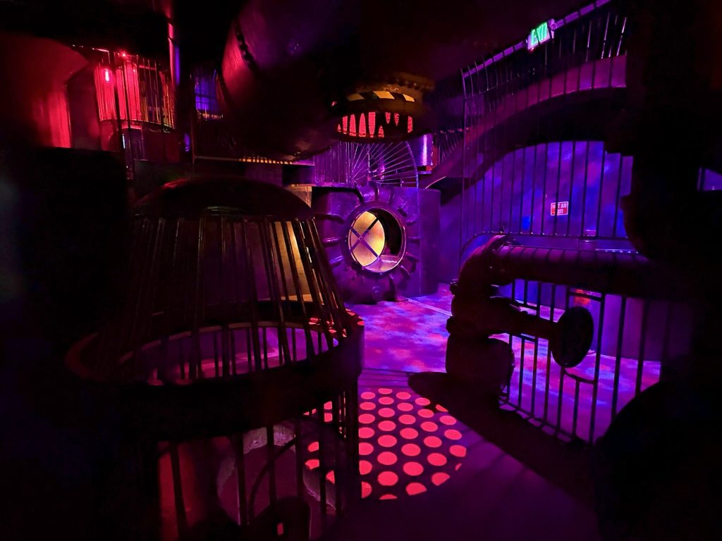 City Museum Unveils "Labyrinth" 3 City Museum Heart of Labyrinth 1