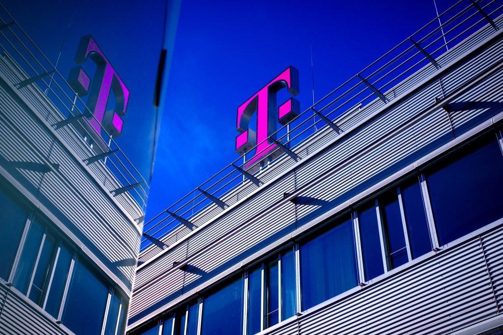Deutsche Telekom selects IBM Concert to accelerate IT processes with AI-powered automation 13 Deutsche Telekom