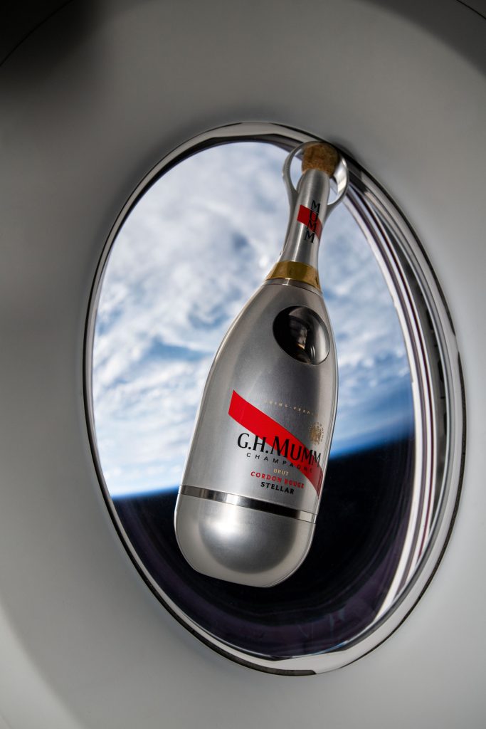 Mumm Cordon Rouge Stellar lleva el champán al espacio 14 MC Stellar bottle LP