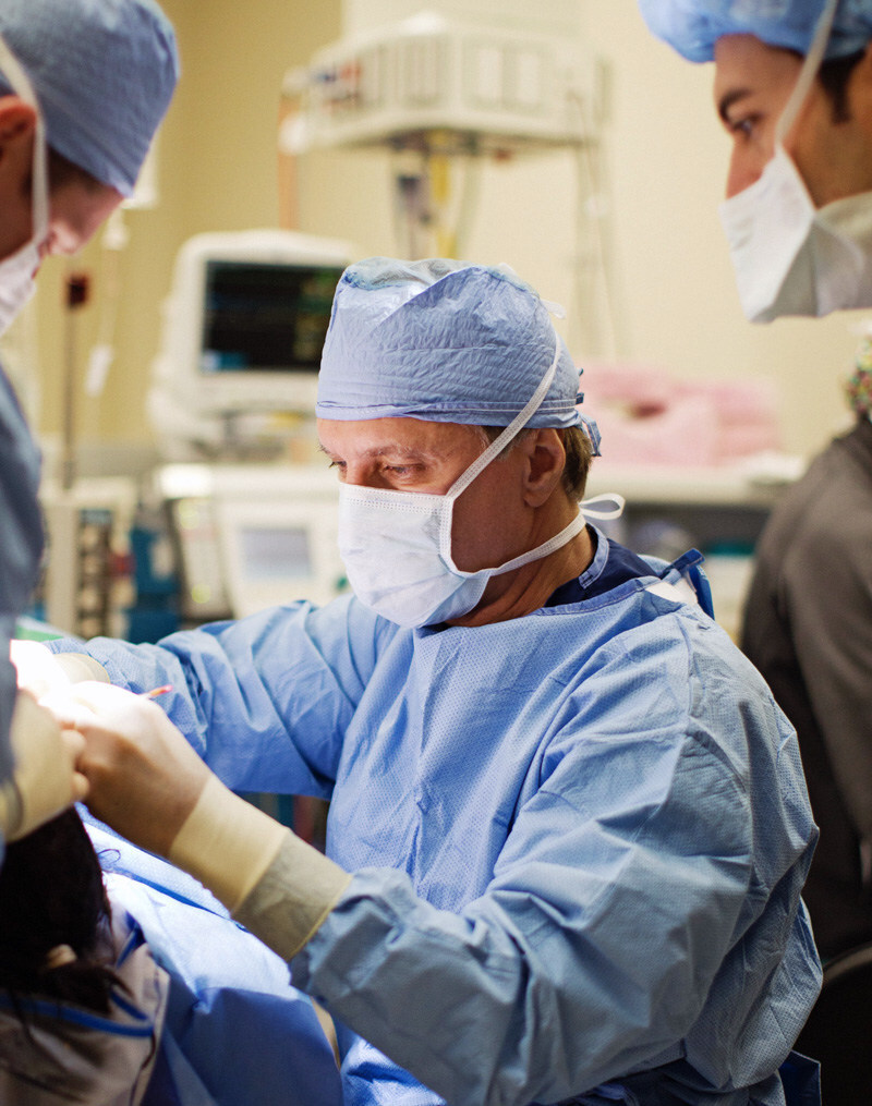 dr rohrich operating