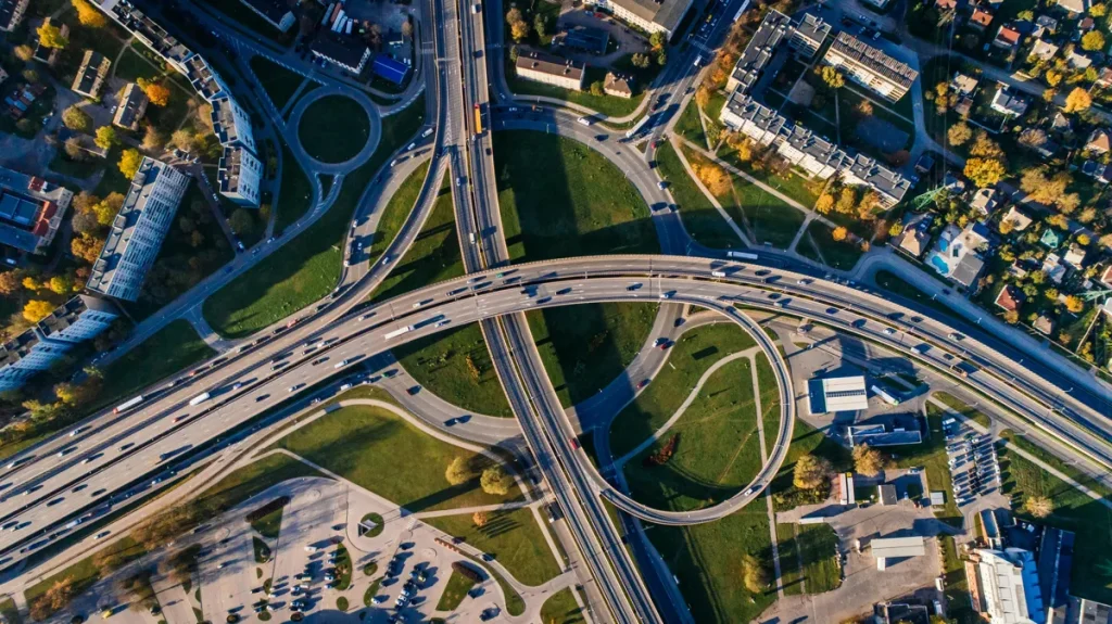 5 Common Causes of Sudden Delays on the Road 2 Delays on the Road