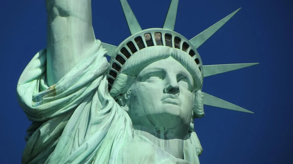 Your Guide to U.S. Business Immigration: Temporary Visas to Permanent Residency 1 Your Guide to U.S. Business Immigration: Temporary Visas to Permanent Residency