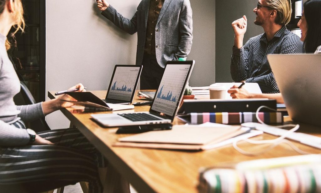 Small Tech Tweaks That Help Businesses Work Smarter 1 Small Tech Tweaks