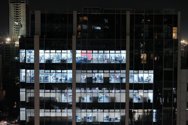 Buying an Office Building? Make Sure It Has Everything You Need 1 Buying an Office Building
